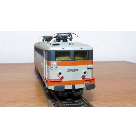 LIMA  véro 208439L,  motrice BoBo BB 17047  SNCF  BO 