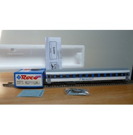 ROCO 44372, voiture Club Intercity  EUROFIMA  type B11x  2  Cl.  RENFE BO