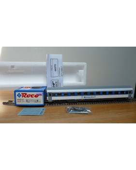 ROCO 44372, voiture Club Intercity  EUROFIMA  type B11x  2  Cl.  RENFE BO
