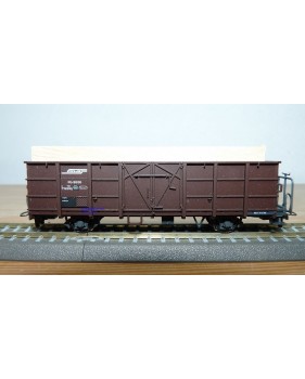 Voiture métallique à portes centrales AB 1157 Rhb BO