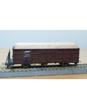 Voiture métallique à portes centrales AB 1157 Rhb BO