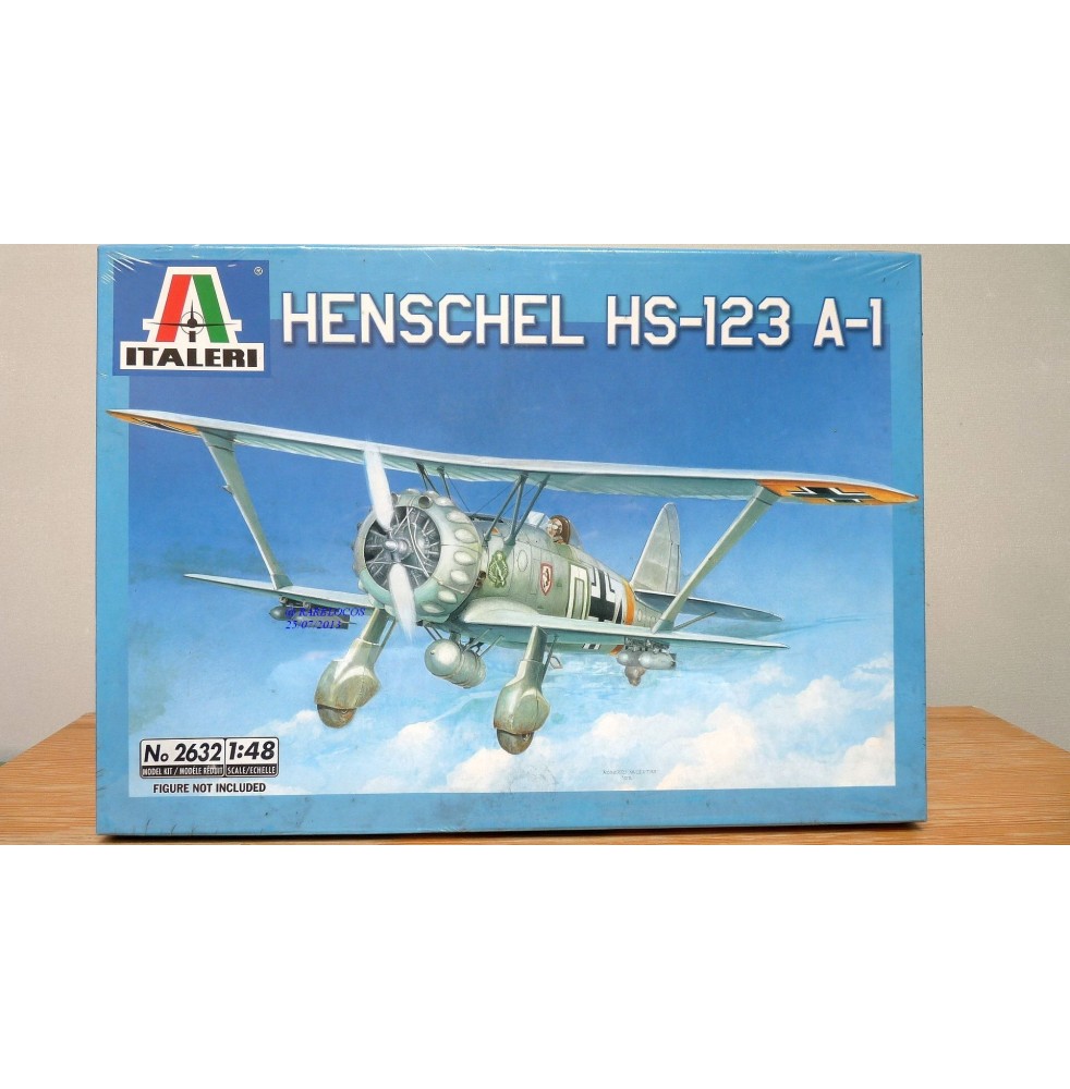 ITALERI 2632, HENSCHEL HS-123 A-1  BO Neuf 1/48