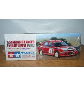 TAMIYA 24200 Volkswagen New Beetle Neuve  BO