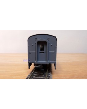 RIVAROSSI  2654, voiture grandes lignes ( chair coach )  N°: 5344  UP BO