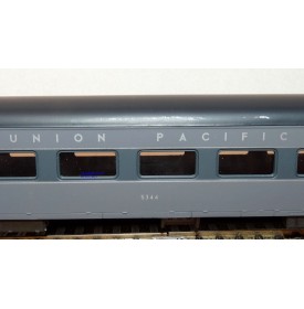 RIVAROSSI  2654, voiture grandes lignes ( chair coach )  N°: 5344  UP BO