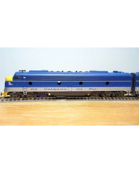 RIVAROSSI 1823, locos diesel EMD E8 A Cheasapeake and Ohio ( C&O )  BO