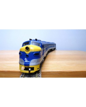 RIVAROSSI 1823, locos diesel EMD E8 A Cheasapeake and Ohio ( C&O )  BO
