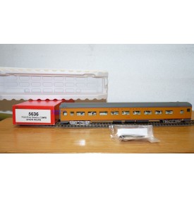 RIVAROSSI  5636, voiture grandes lignes ( chair coach )  N°: 5490  UP BO