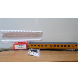 RIVAROSSI  5637, voiture lits ( smooth side roomette )  Pullman " Western Plains "   UP BO