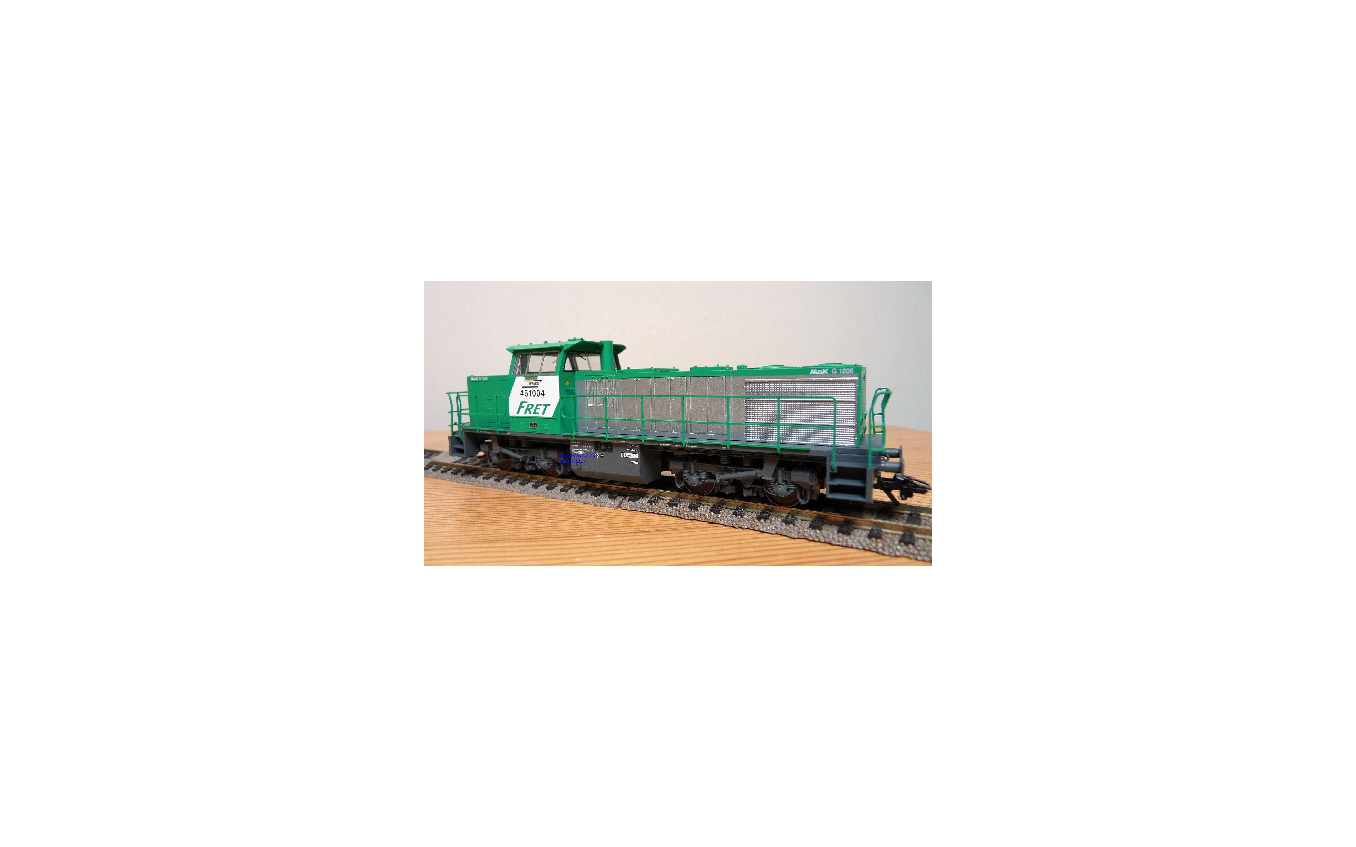 TRIX HO 62612 C-Voie douce droite r2 sans neuf dans sa boîte
