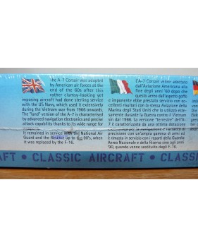 ITALERI 1237,  avion d'attaque Ling- Temco -Vought A-7 D "Sluff " USAF  BO Neuf 1/72