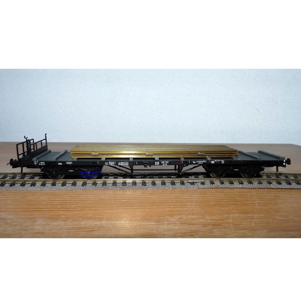 ROCO 46490, wagon plat ancien chargé de rails DB  BO