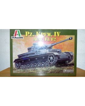 ITALERI 6217, char allemand Pz.Kpfw.IV Ausf. F1/F2 Neuf  BO 1/35