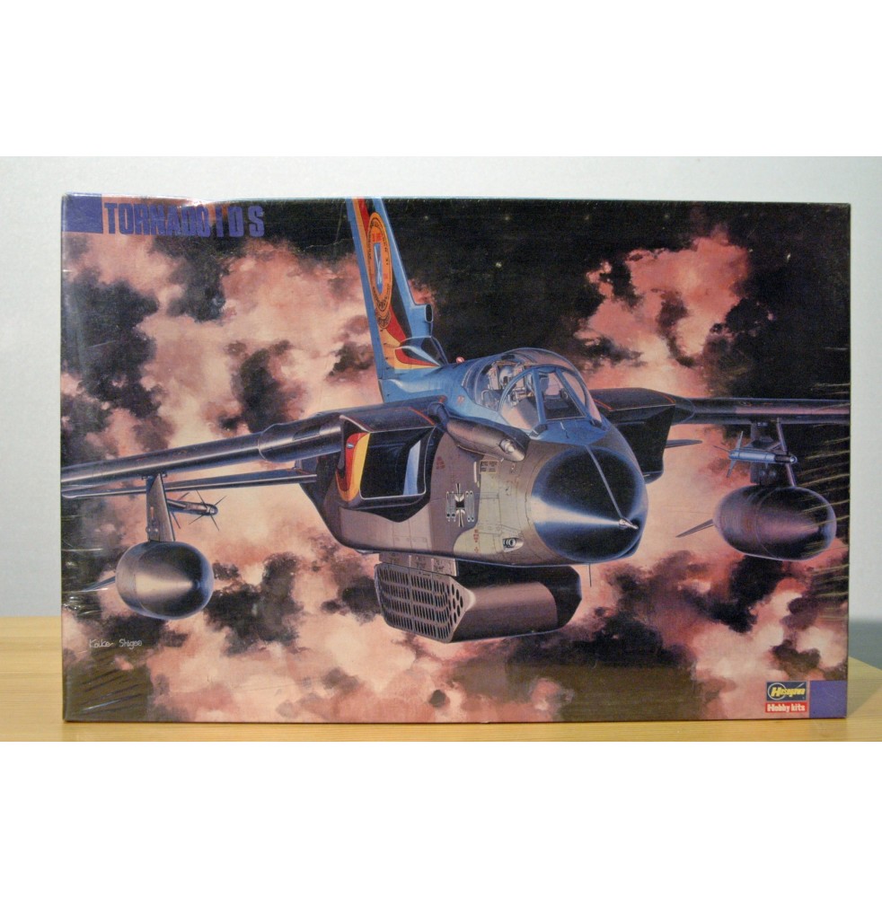 HASEGAWA 04031 PANAVIA TORNADOF Mk3 RAF Neuf BO 1/72