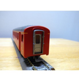 Voiture métallique à portes centrales AB 1157 Rhb BO