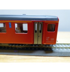 Voiture métallique à portes centrales AB 1157 Rhb BO