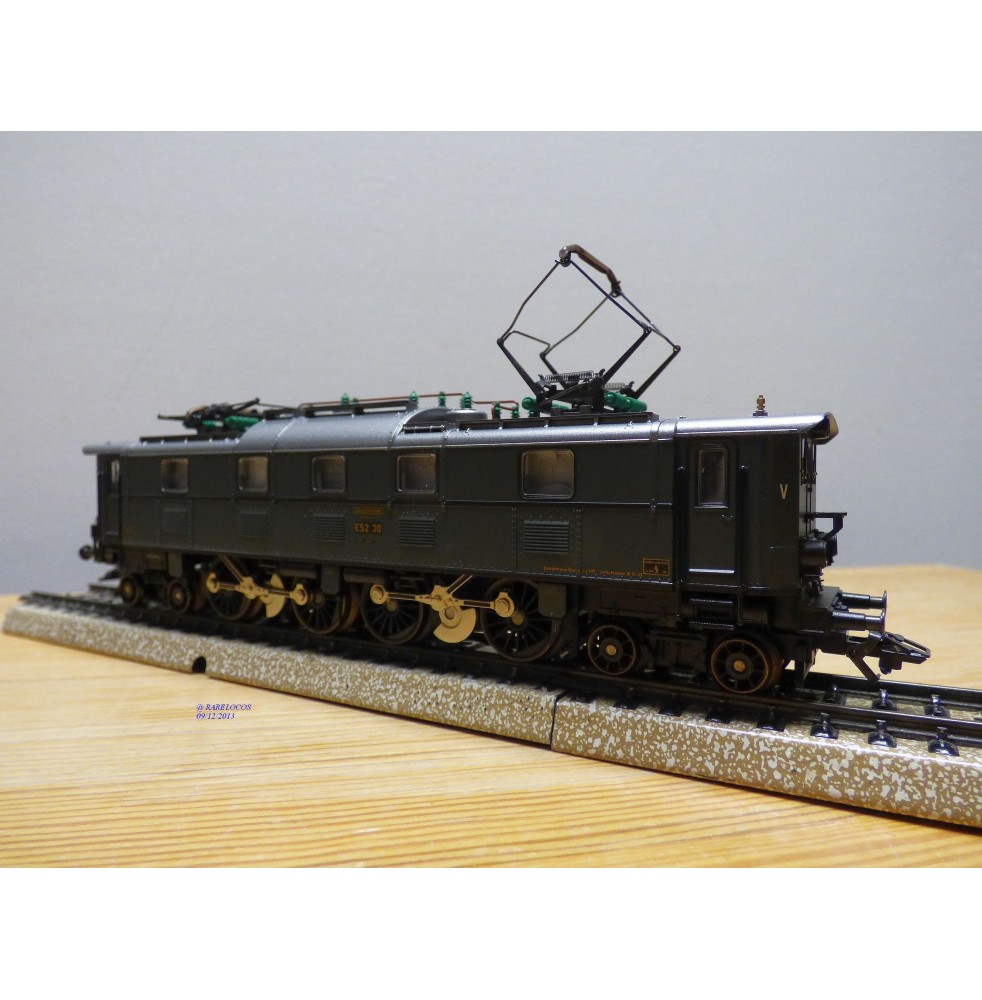 Märklin 33631, Motrice 2 B B 2   à bielles Br  E 52  DR BO 