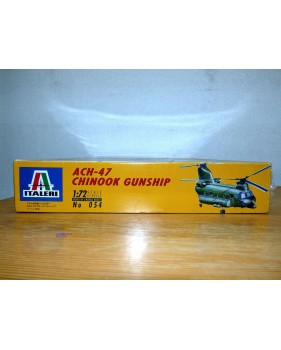 ITALERI 054, Hélicoptère ACH-47 Chinook gunship Neuf  BO 1/72
