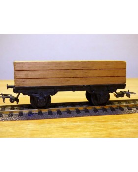 RIVAROSSI  C T,  wagon plat  court chargé d'un bloc de bois  