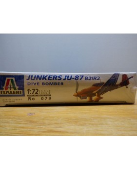 ITALERI 079,  JUNKERS  JU-87  B2/R2 STUKA  BO Neuf 1/72