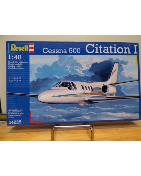 REVELL 85 2326 REYNARD VISTEON 1/25 BO