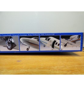 REVELL 85 2326 REYNARD VISTEON 1/25 BO