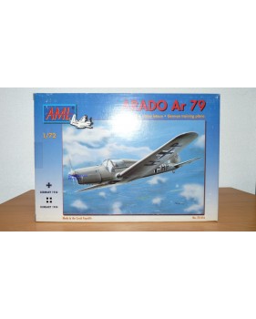AML 72016 avion d'entrainement allemand ARADO Ar 79 Neuf BO 1/72