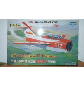TRUMPETER 02203 avion d'entrainement chinois FT-5 Neuf BO 1/32