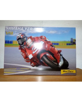 HELLER  80911, moto YAMAHA  YZR-M1 Neuf  BO 1/12