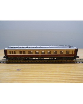 MINITRIX 13179, voiture restaurant ancienne CIWL   N°: 999 D  BO