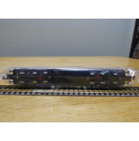 ARNOLD 0166, coffret train Henschel Wegmann DR BO