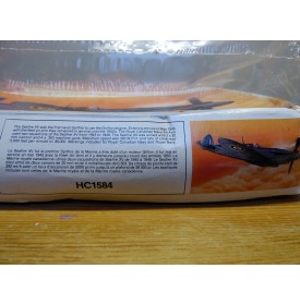 HOBBY CRAFT HC 1529, CHANCE VOUGHT FG - 1D CORSAIR version d'après guerre Neuf BO 1/48
