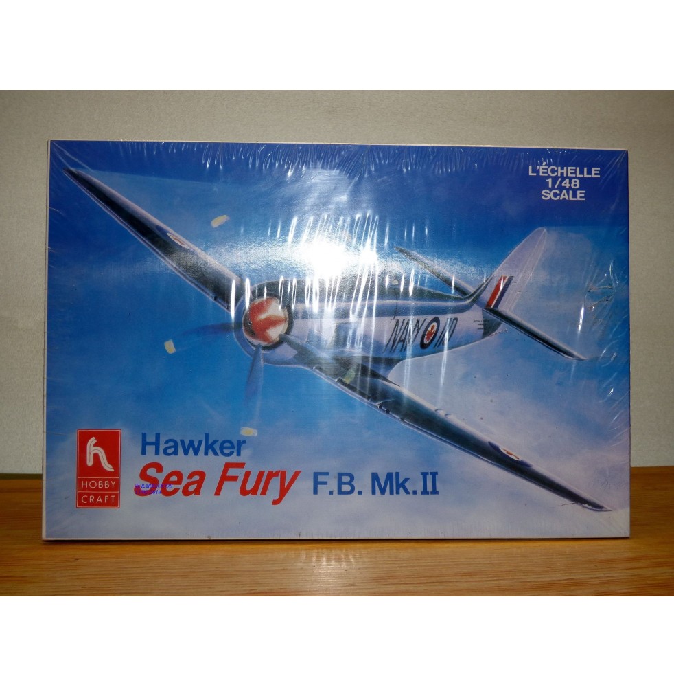 HOBBY CRAFT HC 1529, CHANCE VOUGHT FG - 1D CORSAIR version d'après guerre Neuf BO 1/48