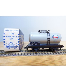 HORNBY acHO 7100, wagon citerne type SC  à   2  essieux   ESSO  SNCF   BO