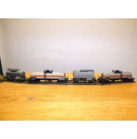 ROCO 44041 , set 4 wagons citernes BAYER  DB  Neuf BO