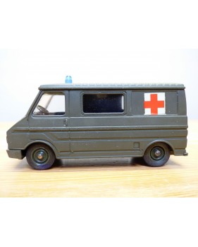 Solido 259, ambulance militaire Citroën C 35    Neuf   BO 