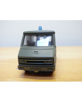 Solido 259, ambulance militaire Citroën C 35    Neuf   BO 