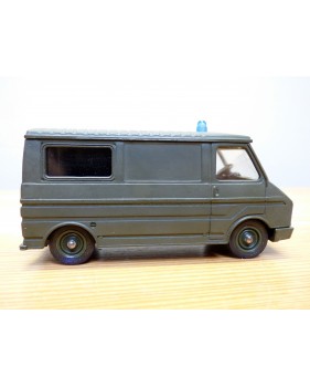 Solido 259, ambulance militaire Citroën C 35    Neuf   BO 