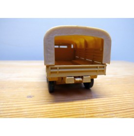 Solido 245,  camion américain KAISER JEEP  Reo 6*6 type M 34  Neuf   BO  