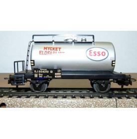 Märklin  4524  wagon citerne type Q12 ESSO  SJ 