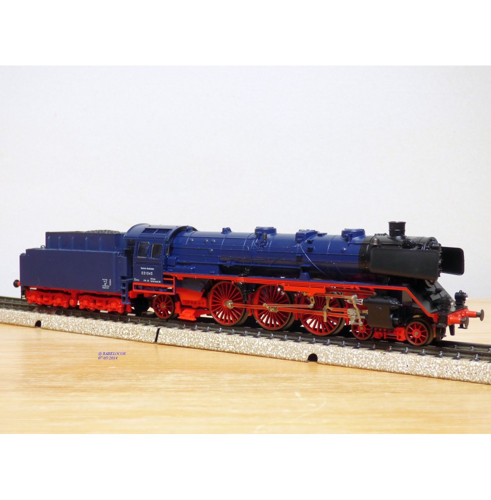 PRIMEX (Märklin) 3192 motrice Br 132 104-1  DB  BO