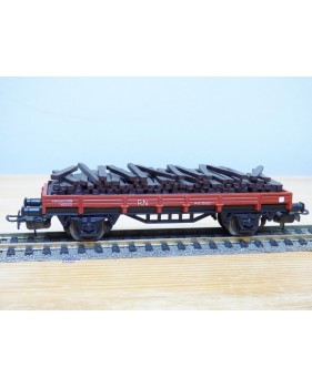 ELECTROTREN  1105, wagon plat  chargé de traverses RENFE BO