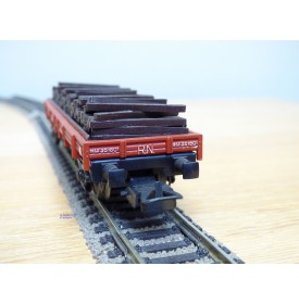 ELECTROTREN  1105, wagon plat  chargé de traverses RENFE BO