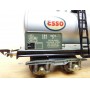 BUCO 8636 . 1, wagon citerne à guérite à bogies  ESSO   SBB  BO