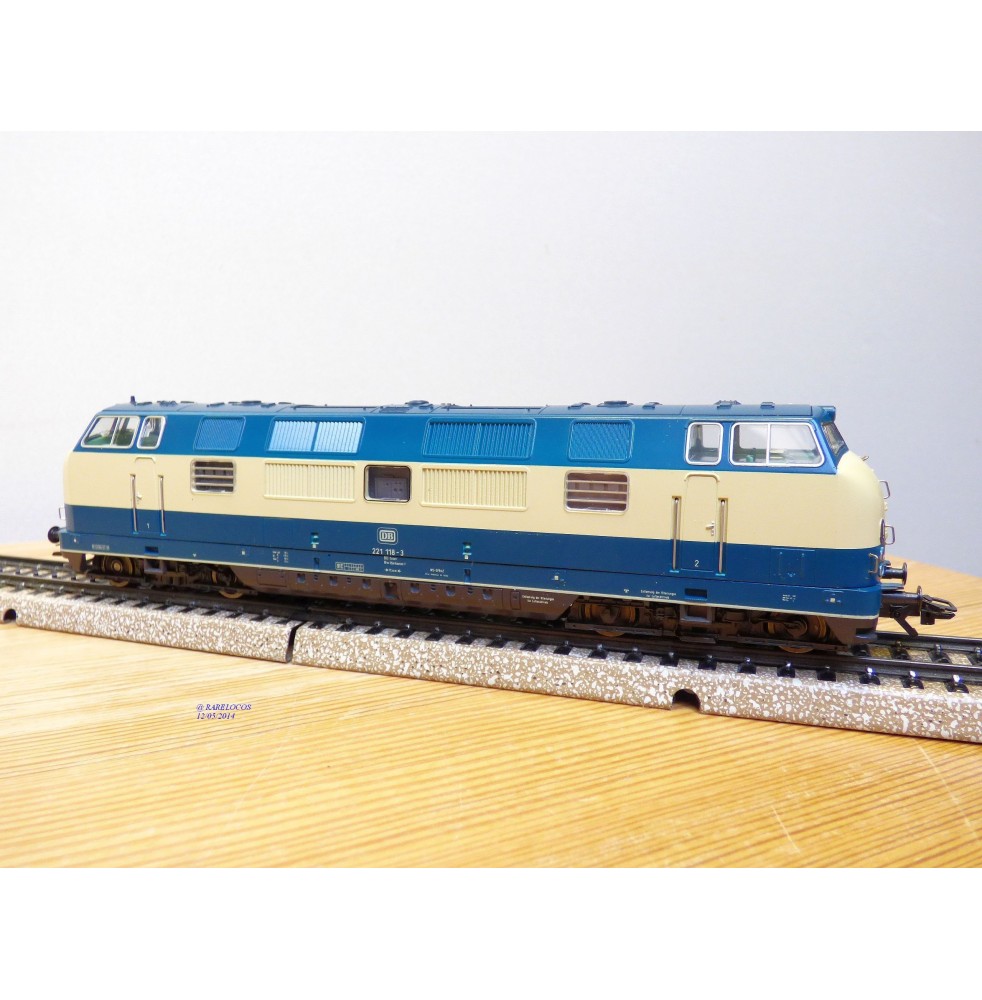 MÄRKLIN 3581, Loco diesel Br 221 DB BO