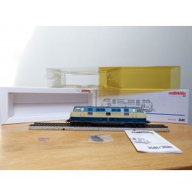 MÄRKLIN 3581, Loco diesel Br 221 DB BO