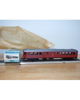 MÄRKLIN 4073.1, voiture restaurant . type R1  SJ  BO