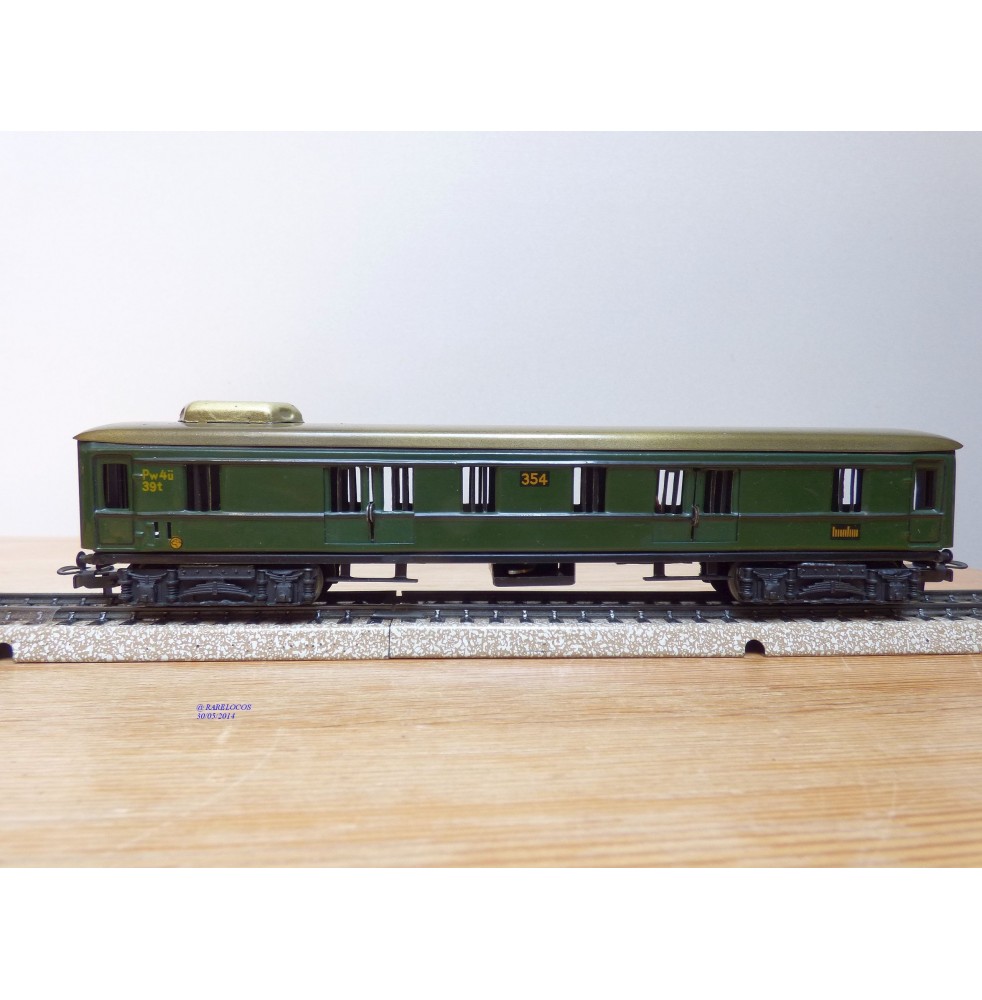 Märklin 4032 voiture grandes lignes A4ümg à feux de fin de convoi 1 Kl. DB BO