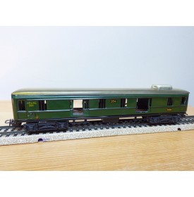 Märklin 354 B . 6, fourgon  grandes lignes  avec éclairage intérieur  DB  BO