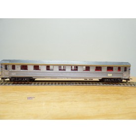 HORNBY acHO 737, voiture Inox 1 Cl. A8 myfi   SNCF BO